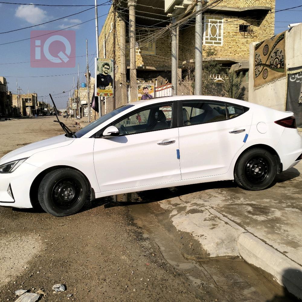هيونداي النترا